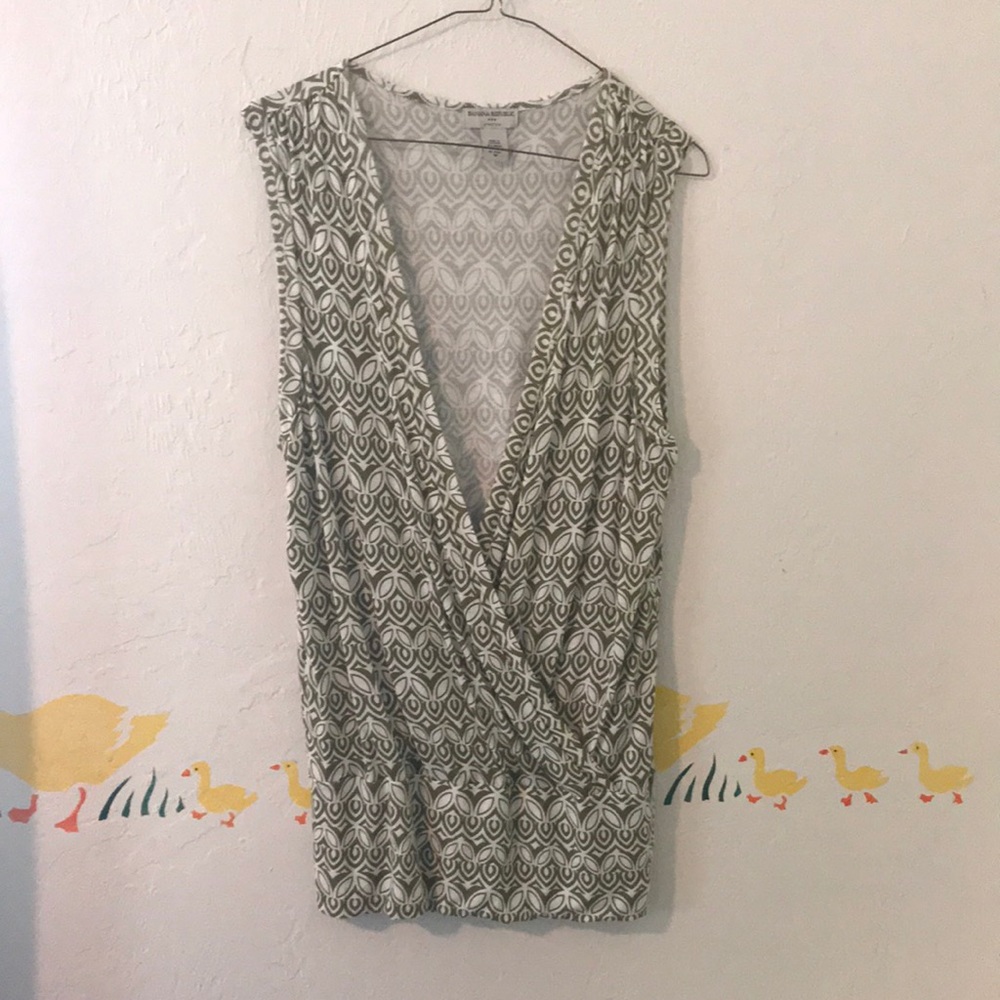 Banana Republic soft summer top